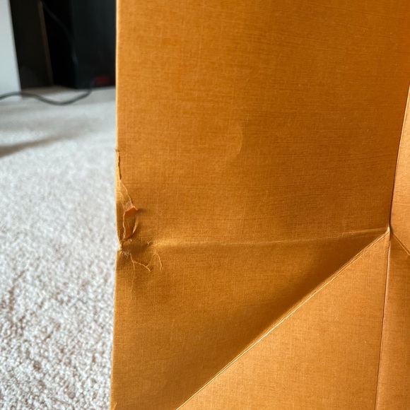 Large Paper Shopping Bag - Picture 3 of 6